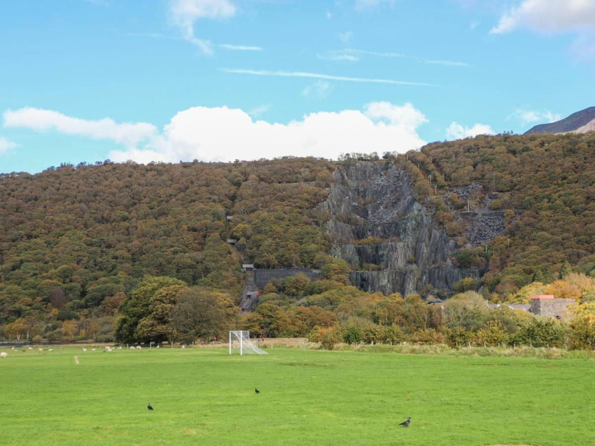 Villa Hirfron Llanberis Exterior foto